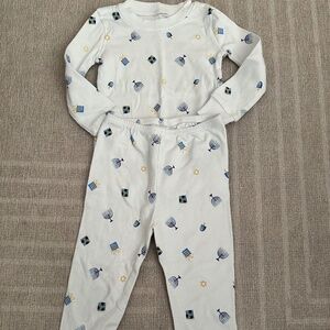 Janie and Jack Hanukkah Pajamas Sz 2T